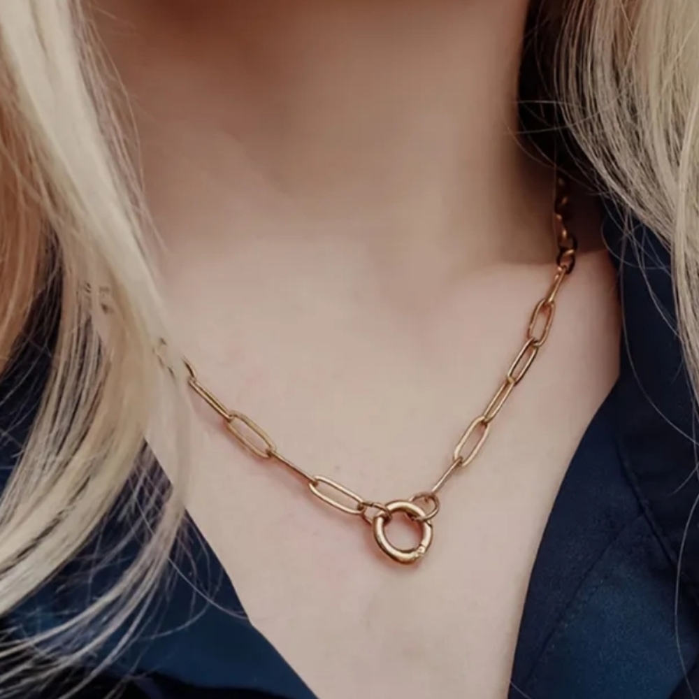 Gold Tone Paperclip Necklace